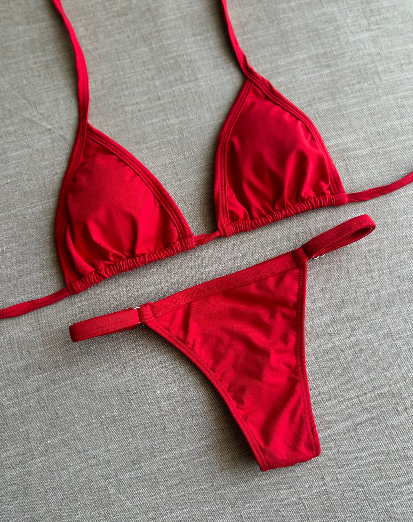 Biquíni Fita Liso Vermelho