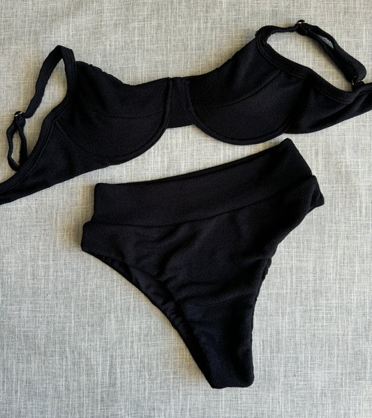 Biquíni Mari Preto