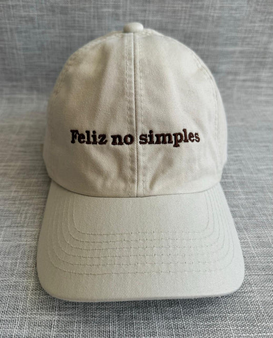 Boné Feliz no Simples